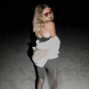 Meet your Posher, Etta